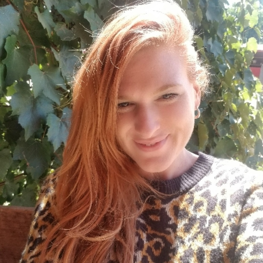 Meet your Posher, Cristal